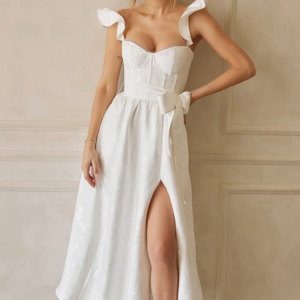 V. Chapman Vera Dress in White Baroque Floral